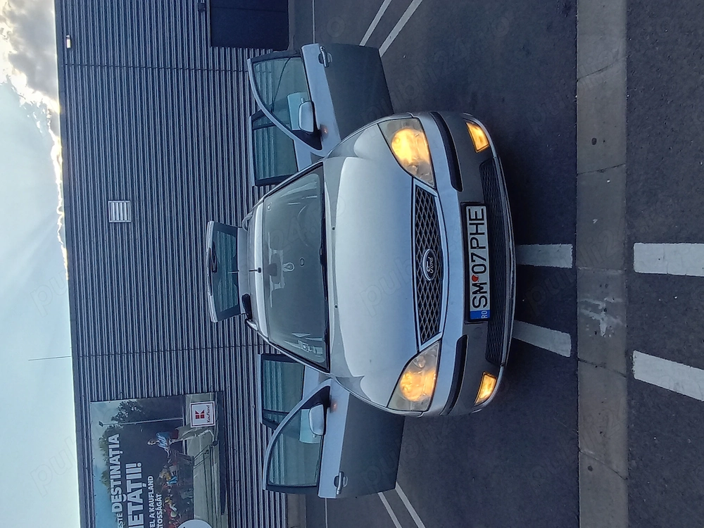 Vând Ford Mondeo anul 2007