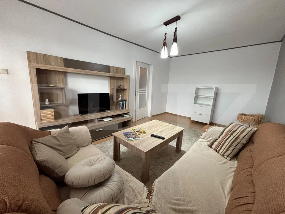 Apartament 3 camere decomandat, 72.10 mp, complet mobilat și utilat – Cartier M6