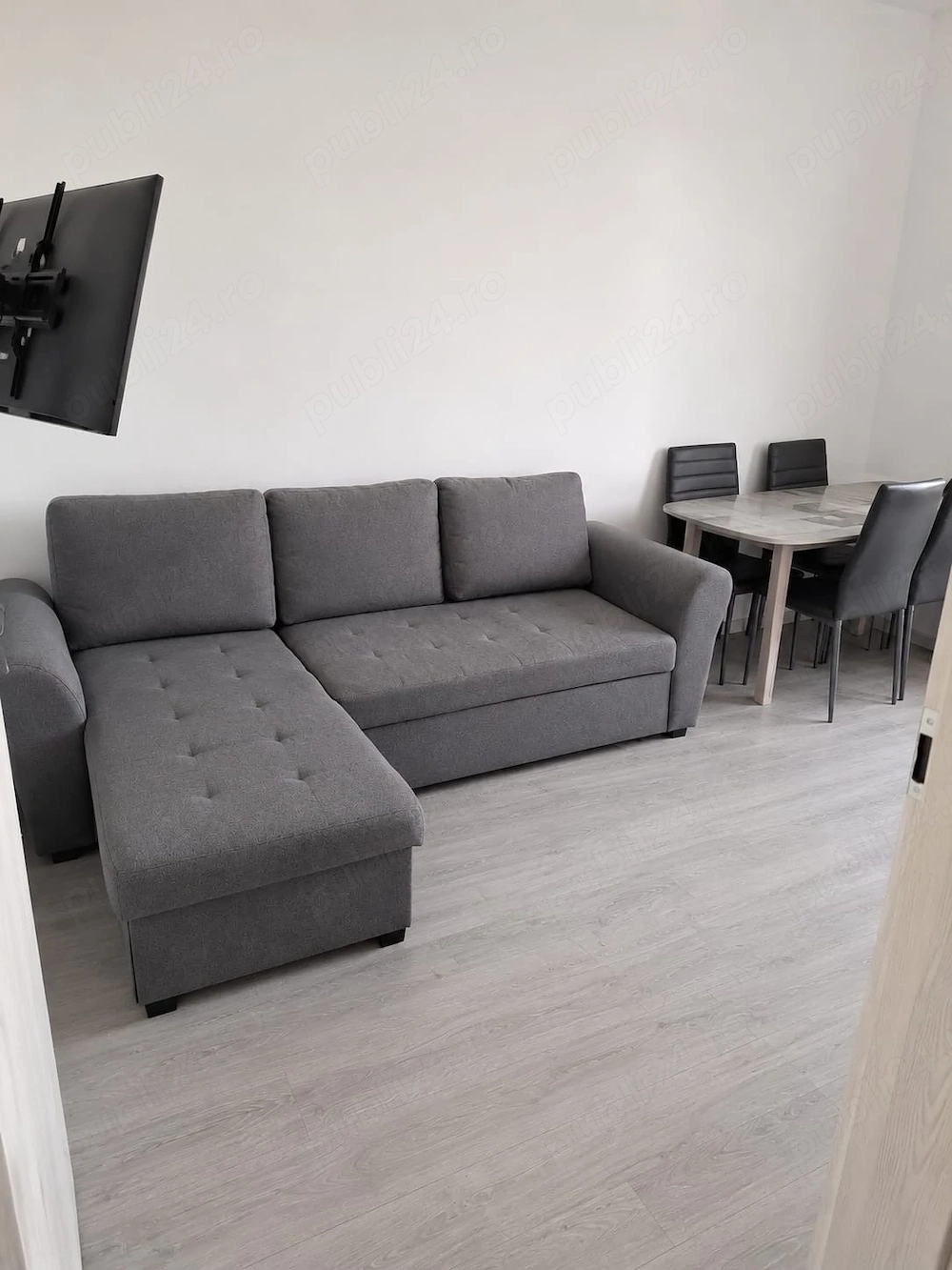 Apartament cu 2 camere !