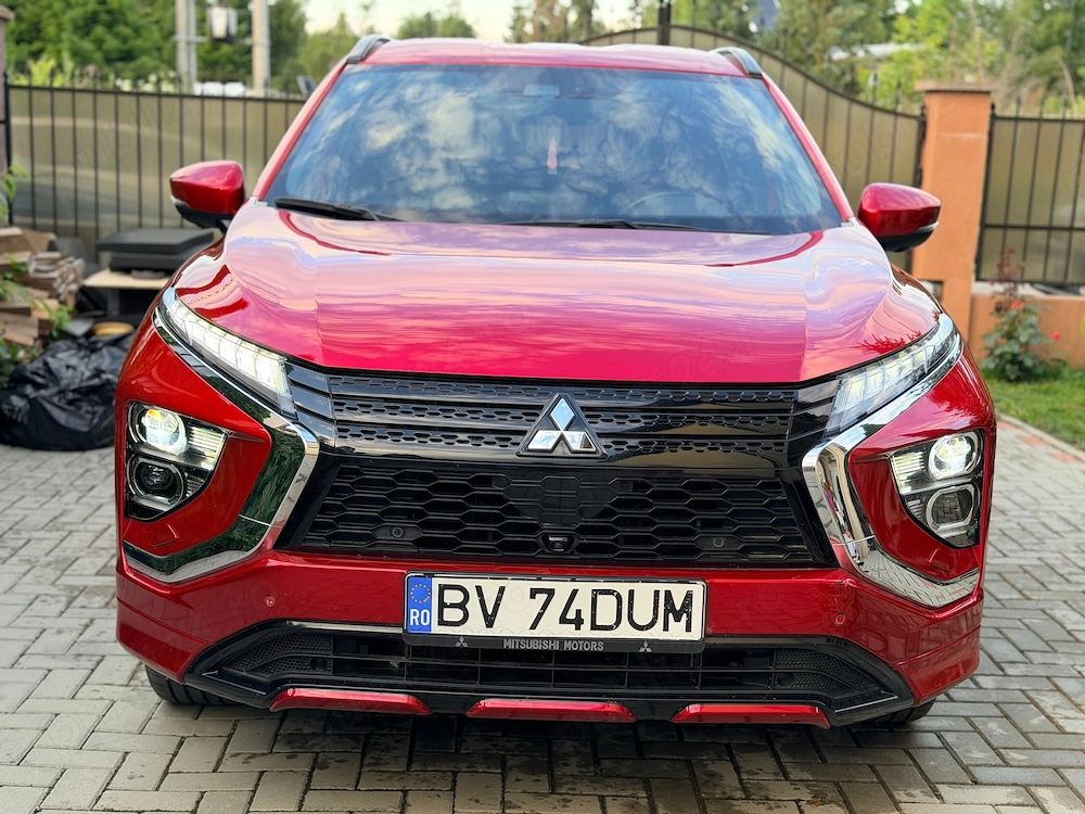 Mitsubishi Eclipse Cross PHEV 4WD | 12 2  km | Fără accidente  Preț: 21.900   negociabil 