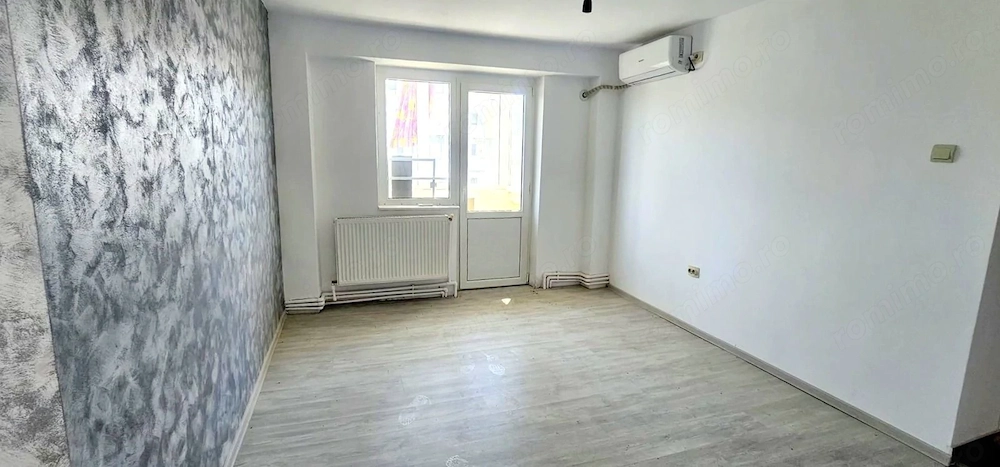De vanzare apartament cu 2 camere, renovat, etaj9, Viziru 3, 43.000 euro
