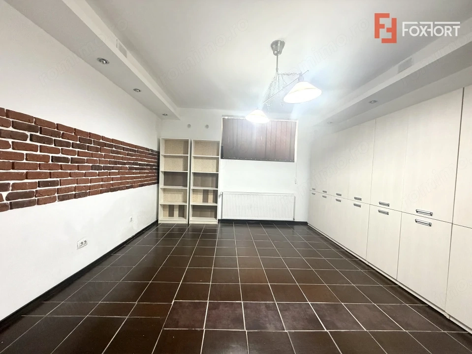 Apartament cu 2 camere + 47 mp teren in proprietate in Centrul Timisoarei
