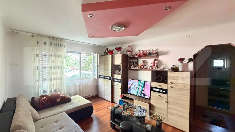 Apartament 3 camere parter,70mp,zona Orizont