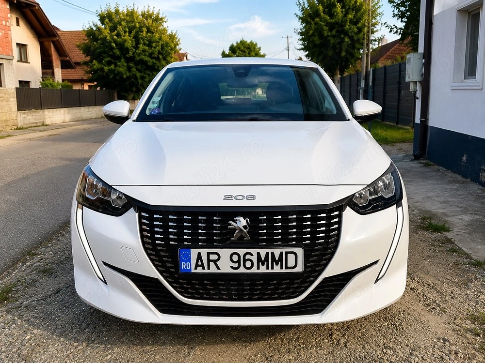 Vand peugeot 208 automat
