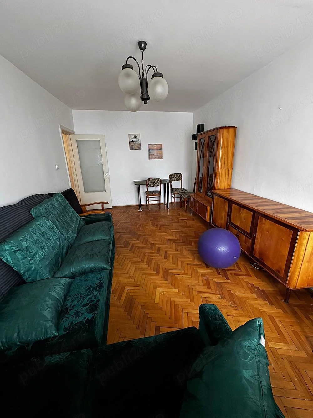 3 Cam-Complex Studentesc-3 Min de Centru--Etaj 7-Centrala-63 MP-110.000 Euro !