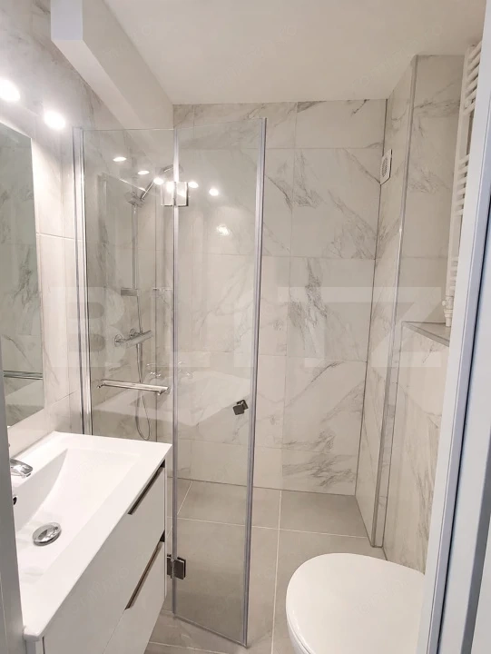 Apartament 2 camere, etaj 1, complet renovat, Dacia - Deva