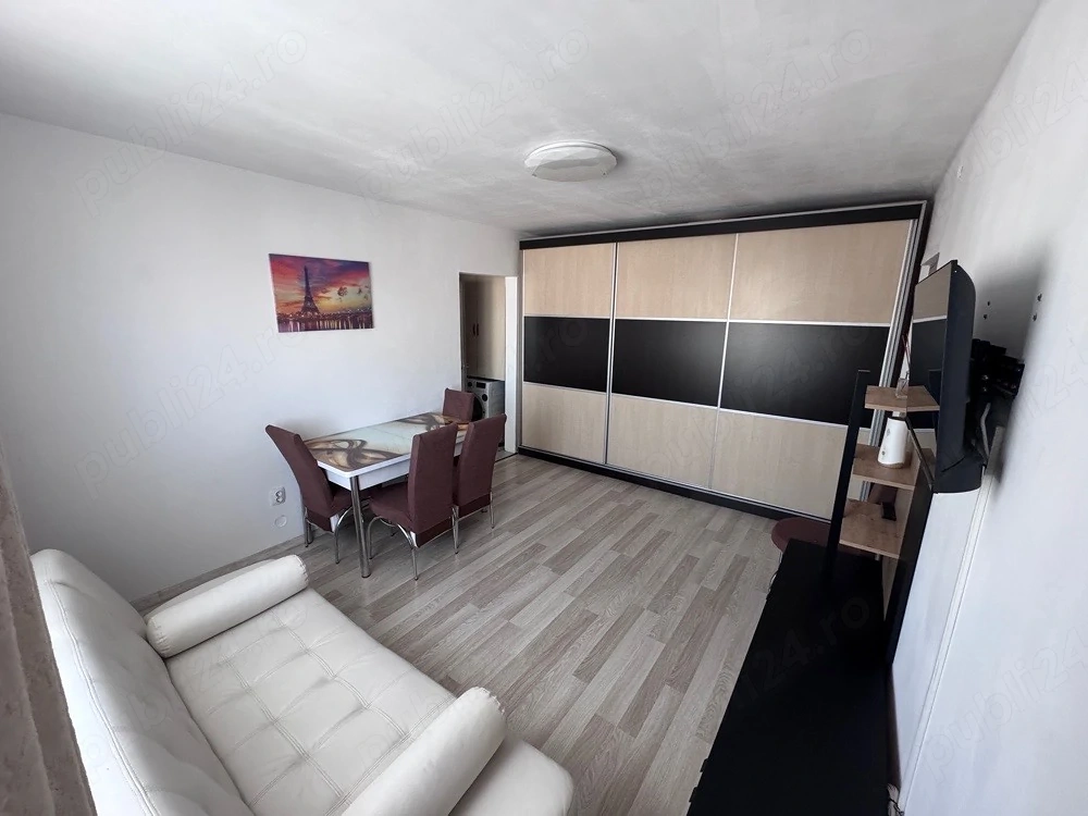 vand apartament mobilat si utilat ,eraj 4 4,36mp