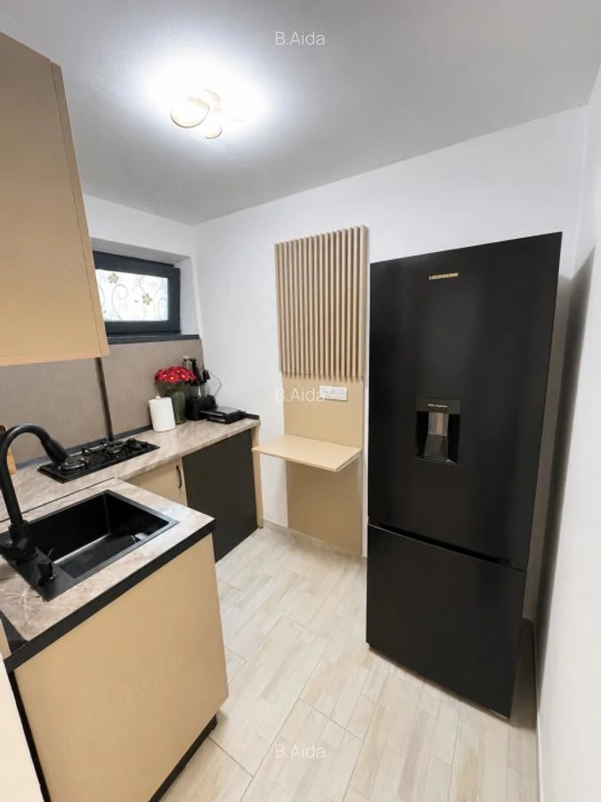 Vand apartament renovat 2 camere