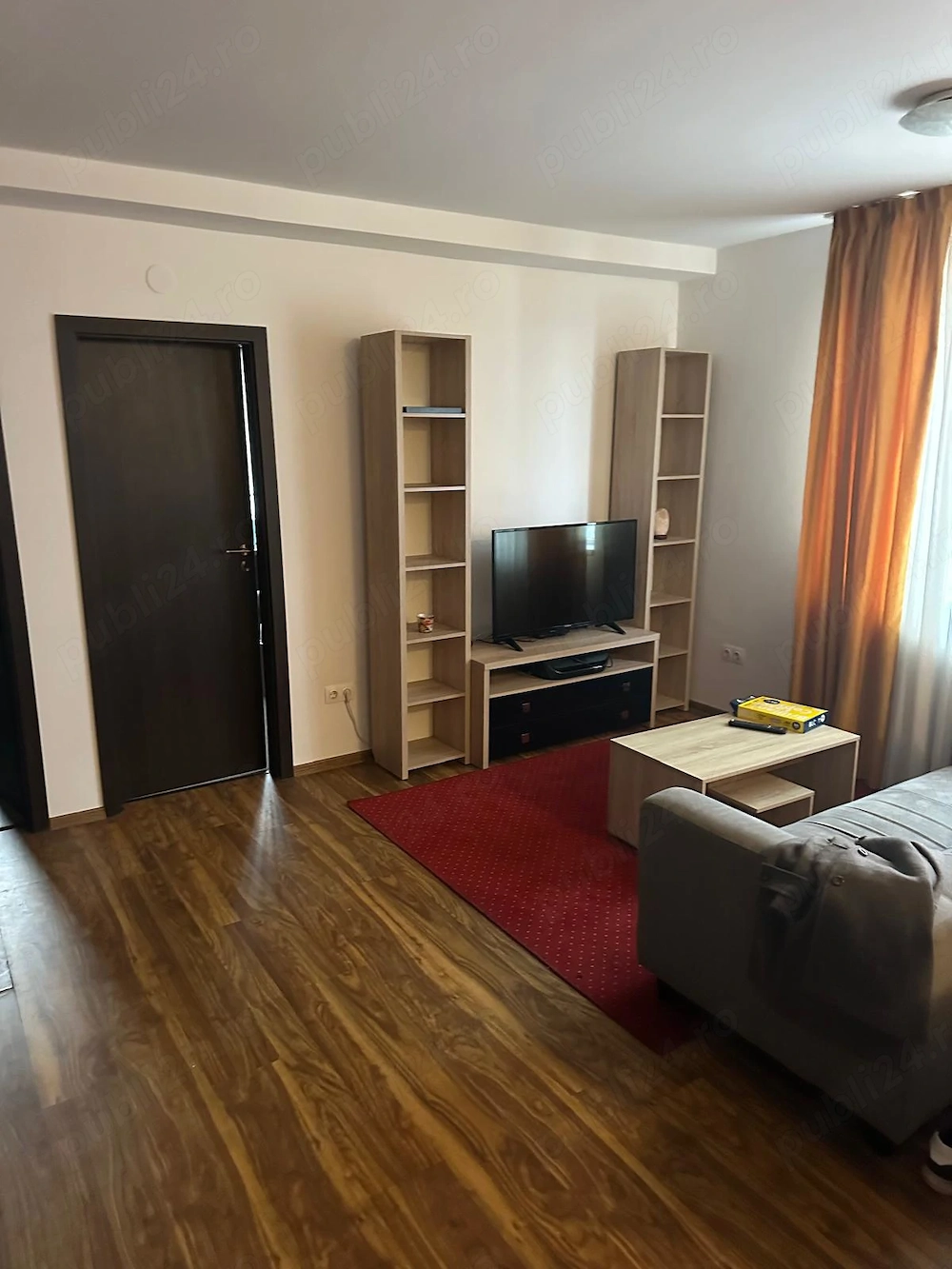 Camera de inchiriat in penthouse  Tot penthouse-ul - Cornisa | Ideal pentru studenti