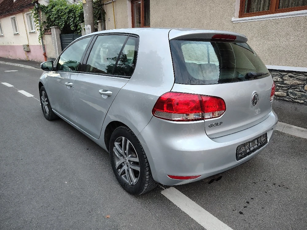 Golf 6 hatchback înmatriculat în România 