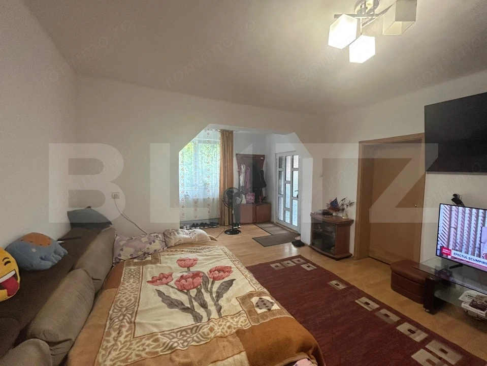 Casă spațioasă 2 camere, parcare, curte interioară, zona Mărăști IRA