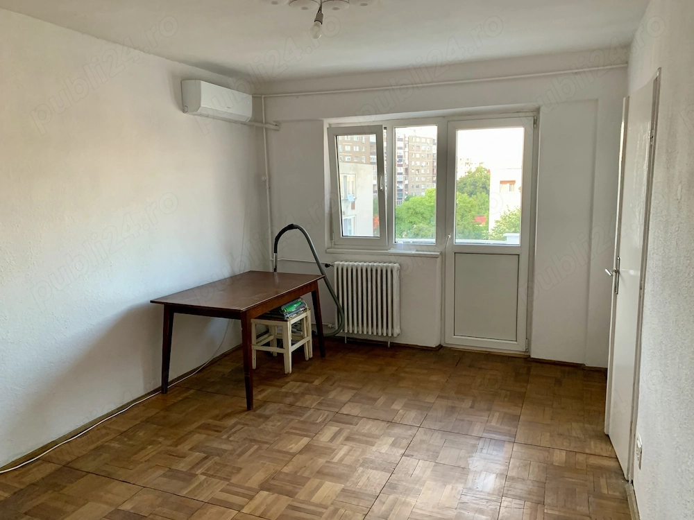 Apartament trei camere in Vlaicu