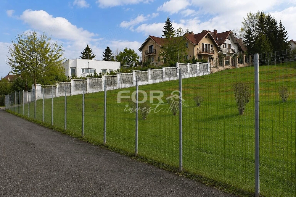 Teren intravilan de vanzare 850mp, strada Arinului zona Gh.Doja