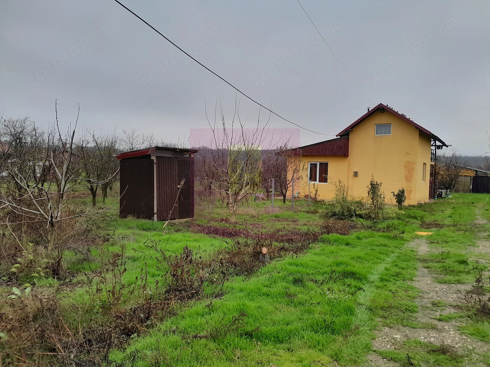 BARCANESTI (IL) - SE VINDE CASA + TEREN 16K MP