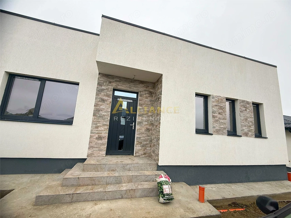 Casa moderna   4 Camere   2 Bai   Teren 353 mp