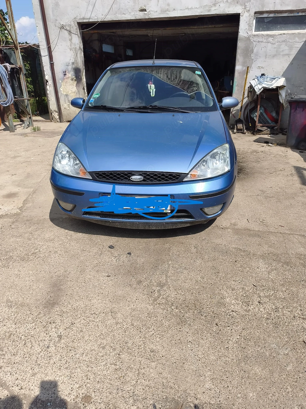 Vand ford focus 1600 cm benzina an 2003