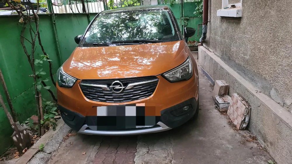 vand Opel Crosslnd X