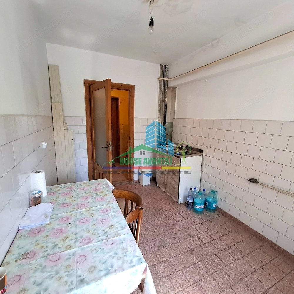 Apartament 3 camere – Ultracentral Focșani |