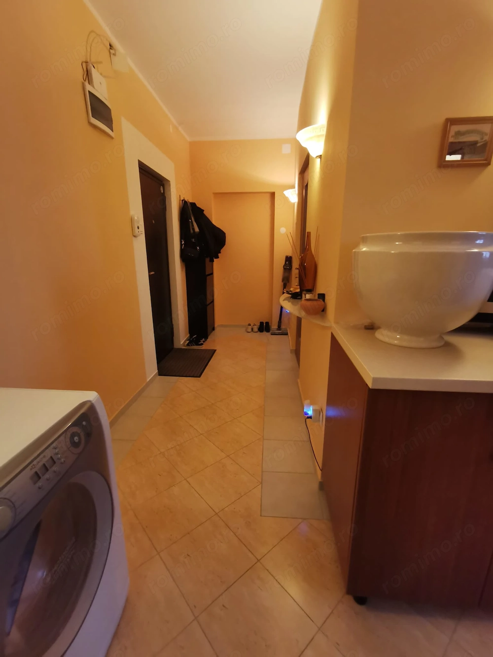 Închiriez apartament 1 camera Lunca