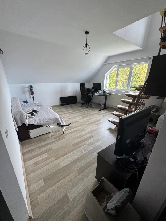 Apartament 3 camere, parcare, bloc nou, cartier Manastur