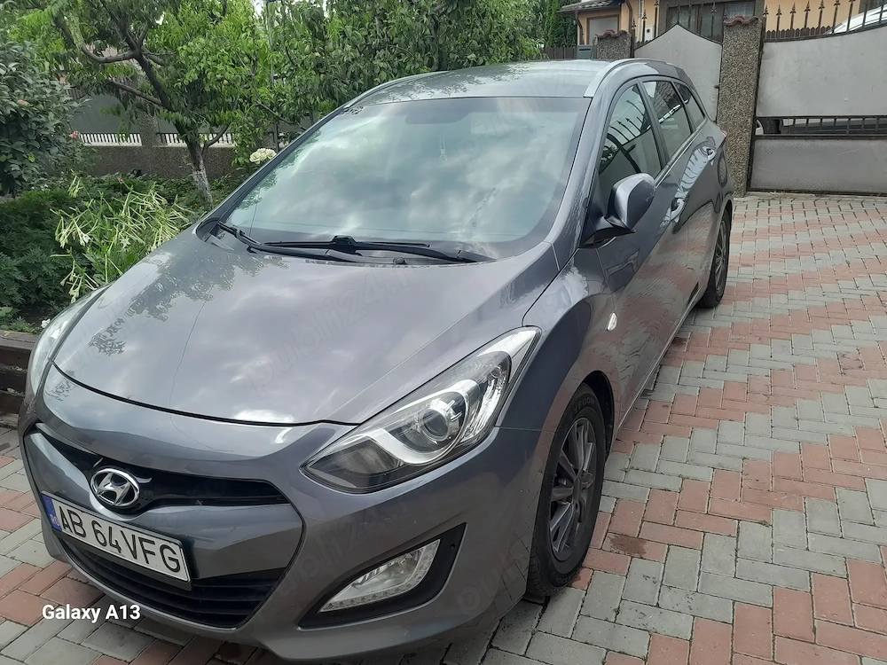 Vând autoturism hyundai i30 1.6 crdi fabricat 2013