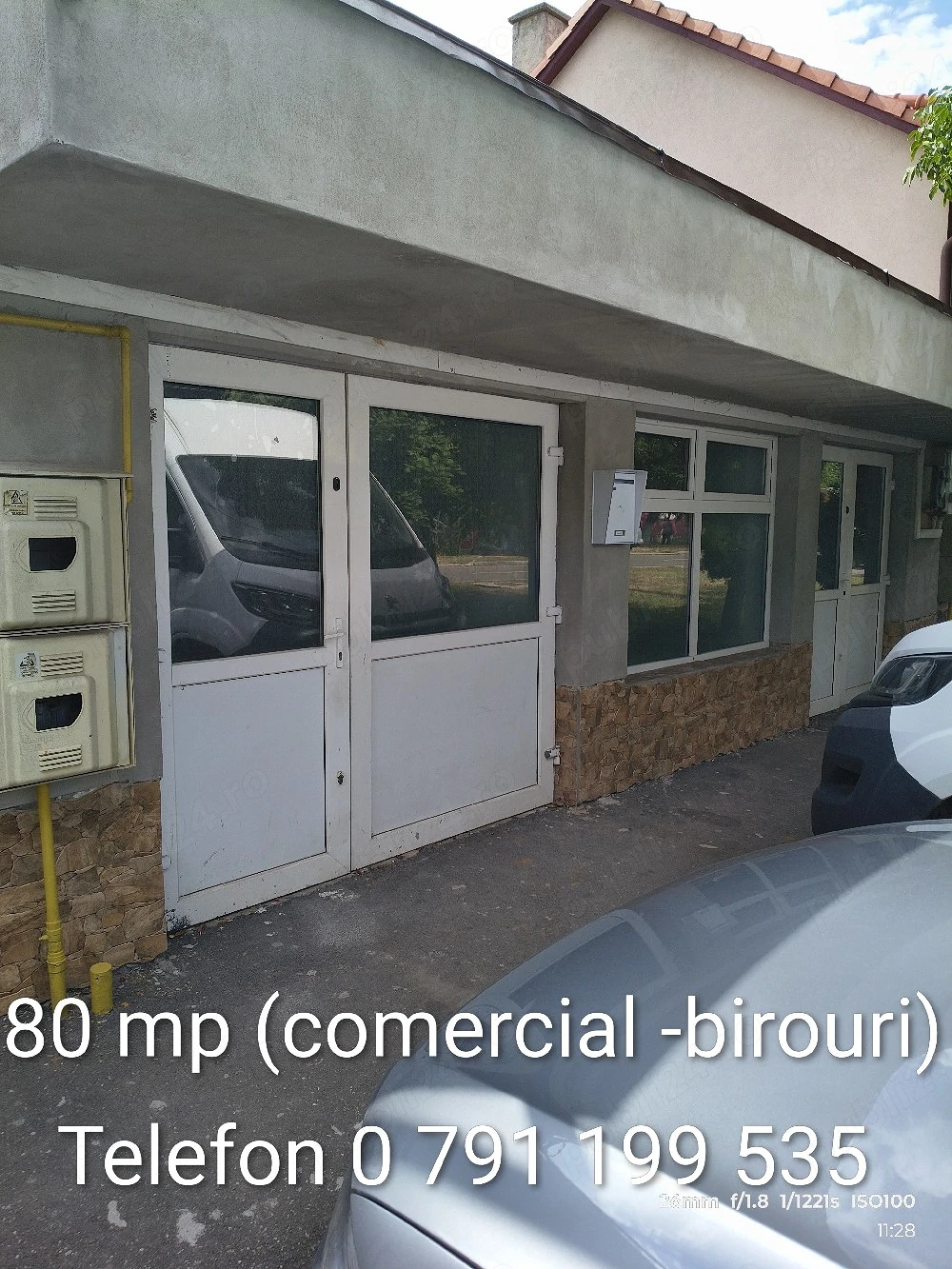 Spatiu comercial 80 mp(comercial  ,birouri,p) încălzire centrală pe gaz,curent 220v 380vOradea Ioșia