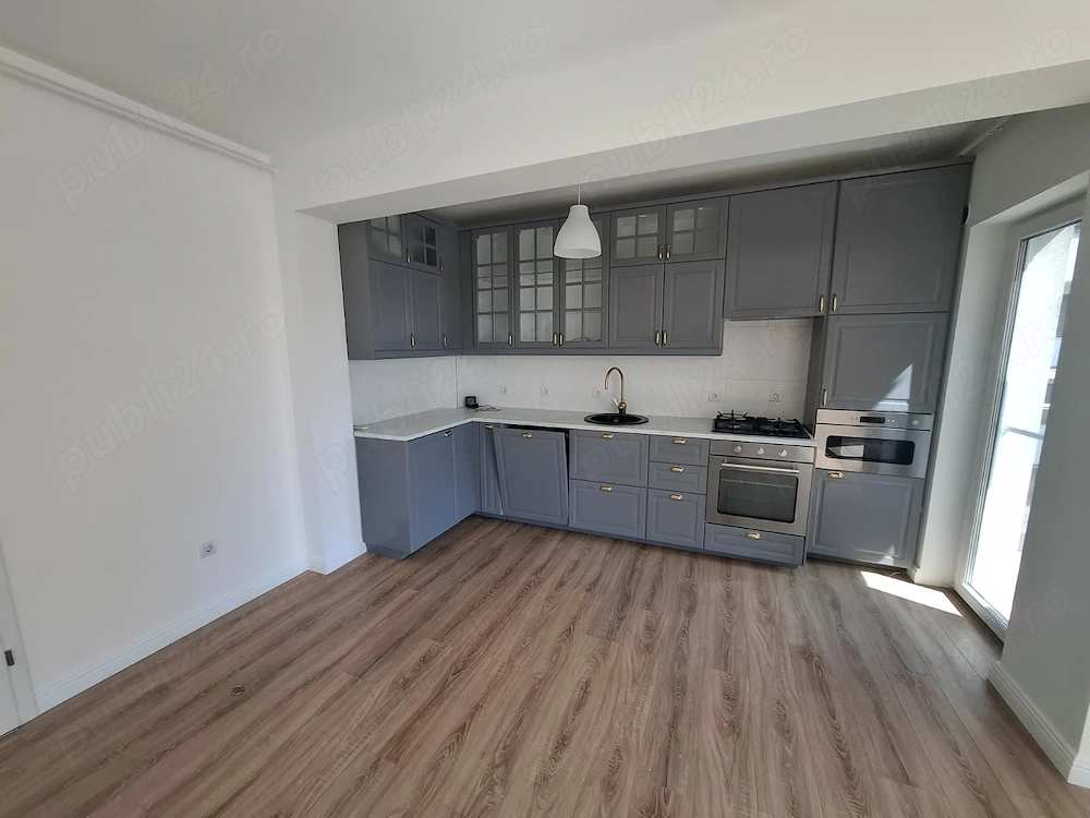 Branduselor (complex nou)   ap. 3 camere, etaj 2, finisat, partial mobilat, cu parcare+boxa