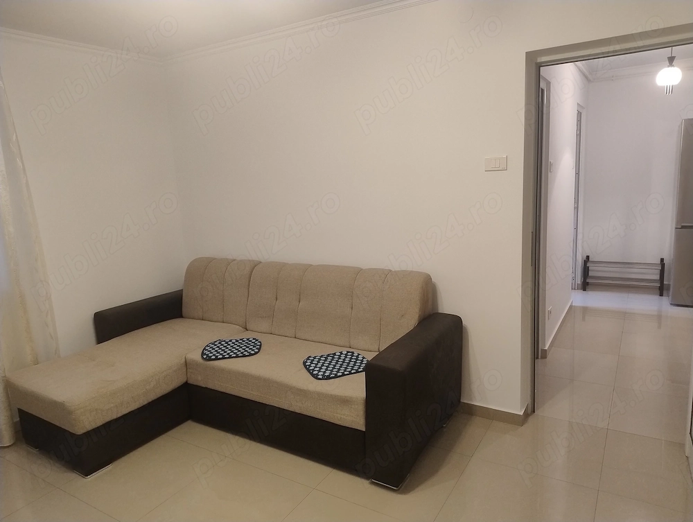 Garsoniera 30 mp  finisaje lux  mobilata  77.000 EUR (direct proprietar)  bloc consolidat 2003