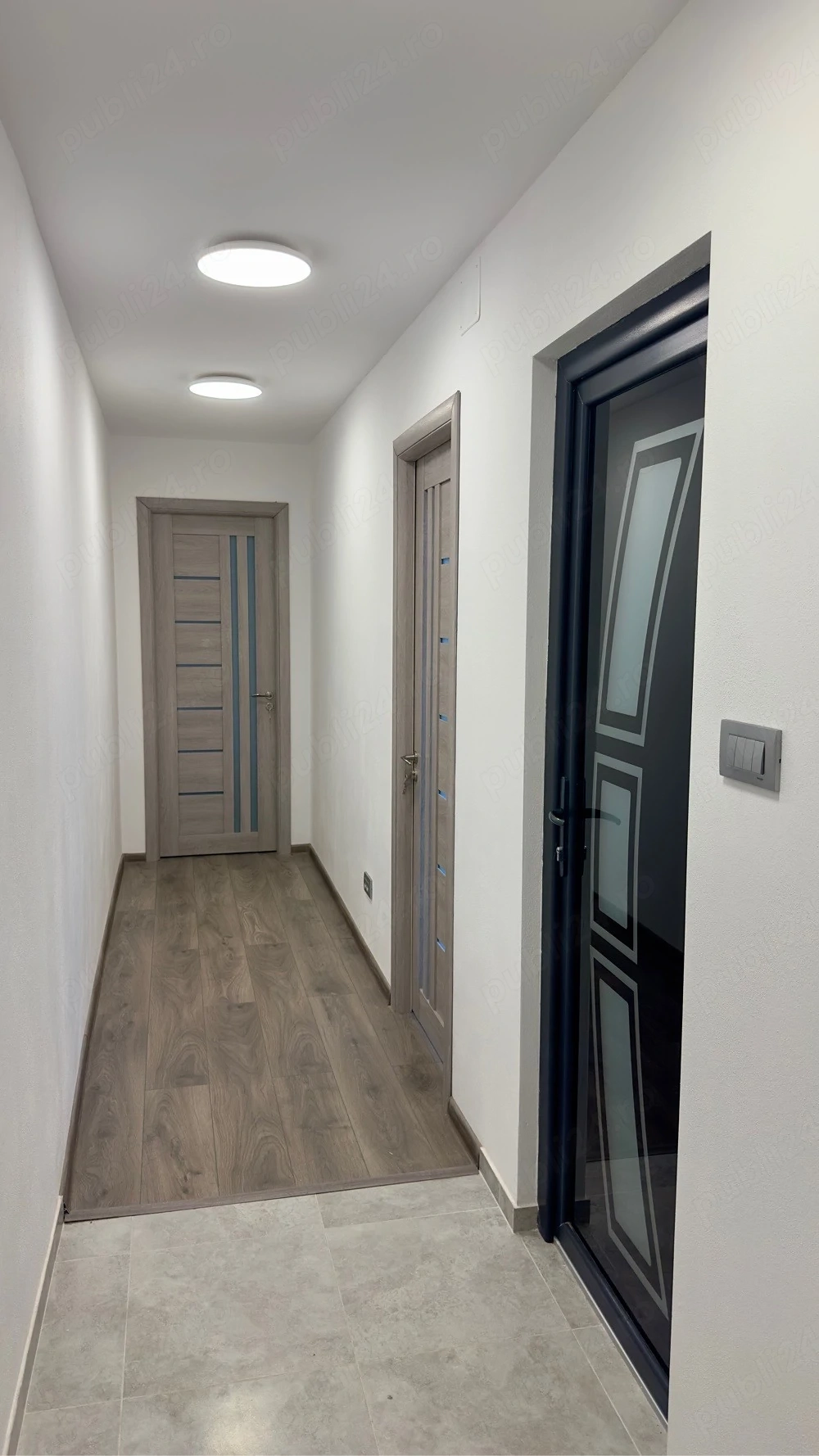 Proprietar, vând apartament 2 camere decomandat, etaj 2 din 4, zona Olari: