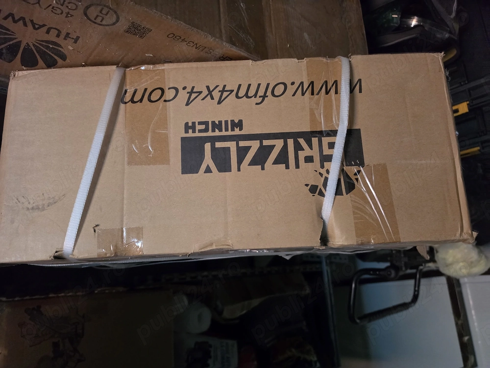 Grizzly Winch auto 12v 