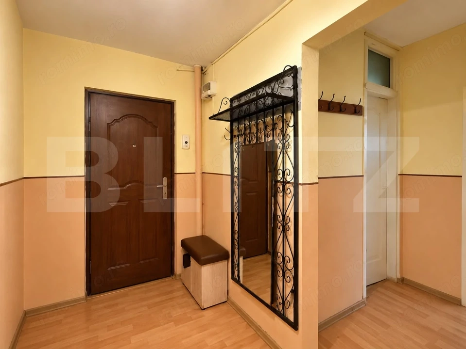 Apartament cu 3 camere, decomandat, zona Liliacului – Deva
