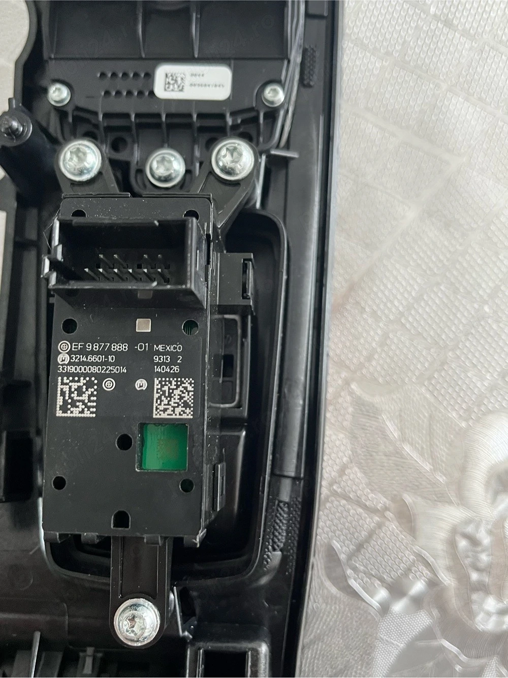 Consola Centrala Completa BMW Seria 2 F45 F46 - Clima, iDrive, Frana Mana