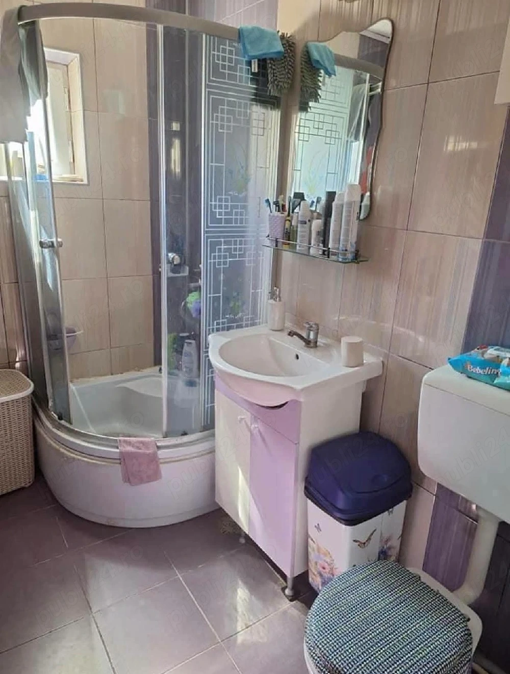 Vând ap cu doua camere 