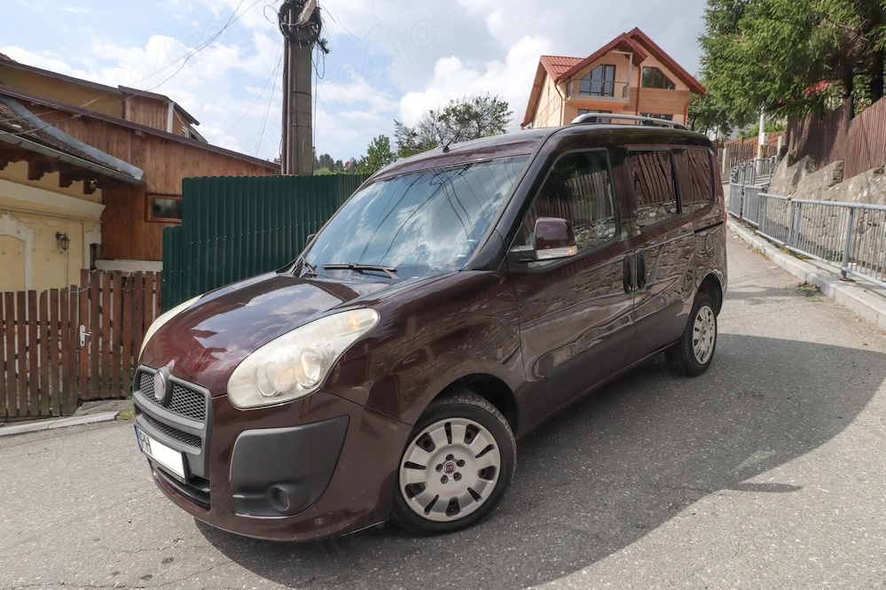 Fiat Doblo 1.4 Benzina, 5 locuri, 2011   Spatios si practic