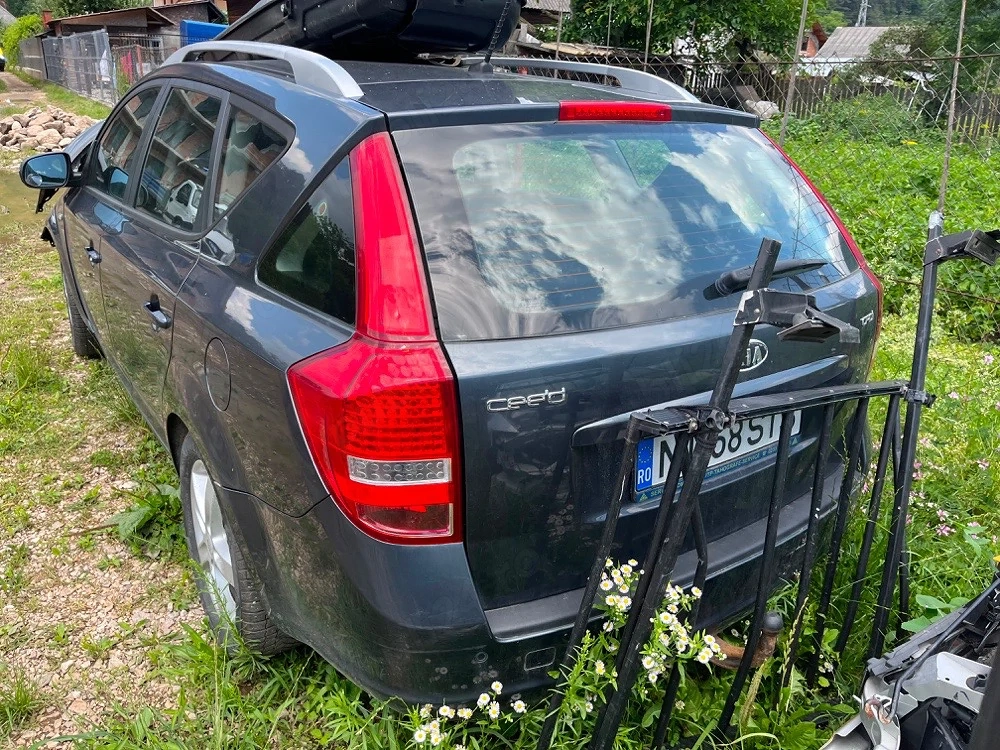 kia ceed dezmembrari