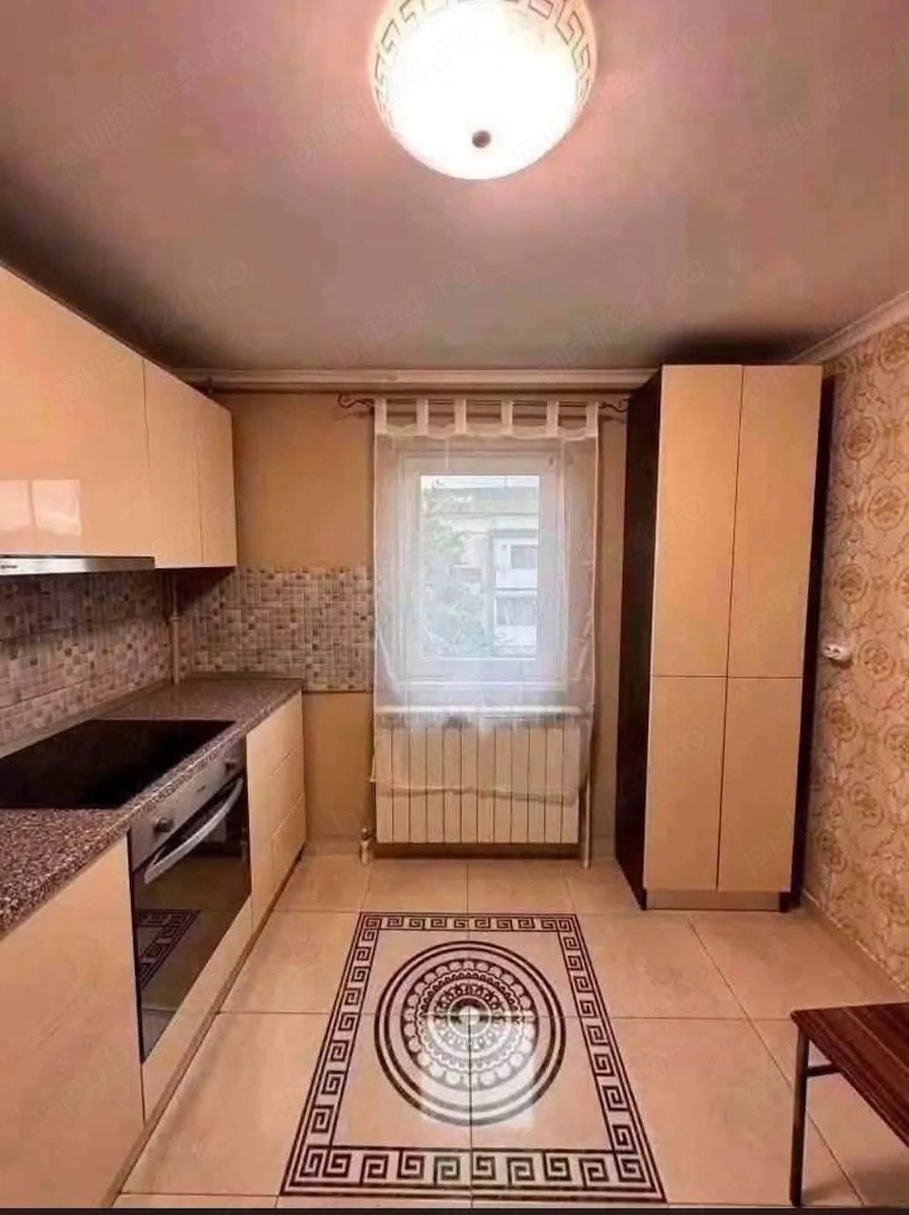De vanzare apartament cu 2 camere si balcoane, 56 mp, renovat integral, zona Epsicopiei