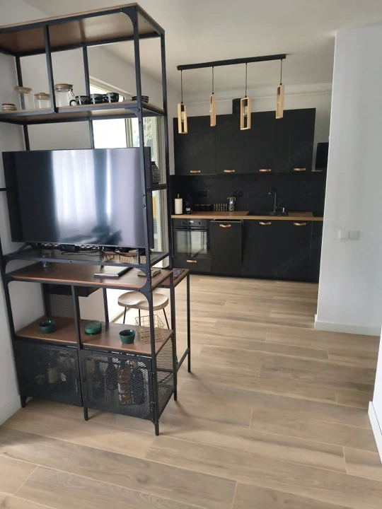 Apartament 2 camere la cheie, parcare subterana, zona Vivo