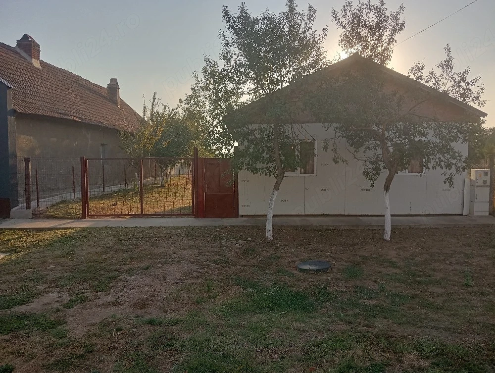 Vind casă la Hodoni, Jud Timiș,17km de Timișoara 