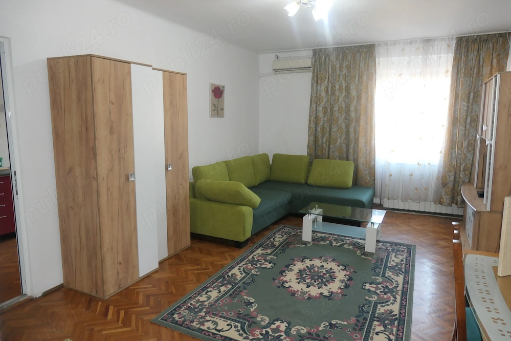 Apartament spatios cu 2 camere, încălzire proprie, central - Podgoria