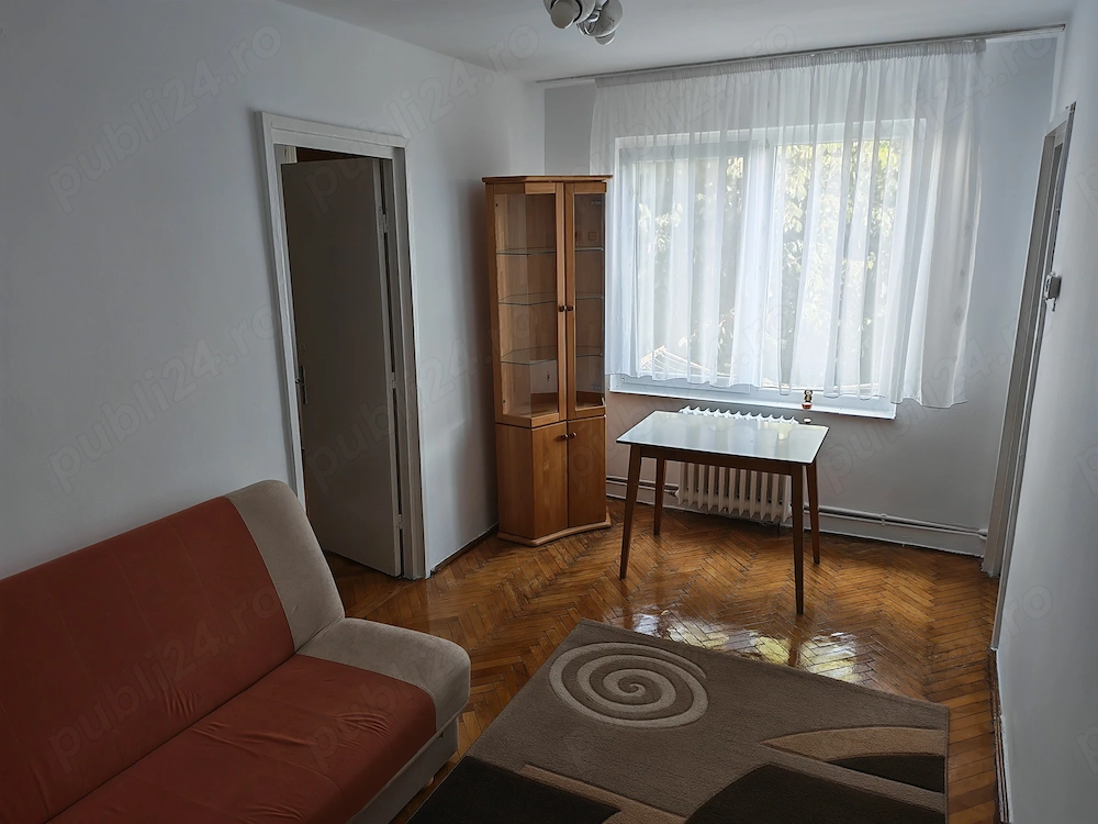 Apartament 2 camere, renovat și mobilat