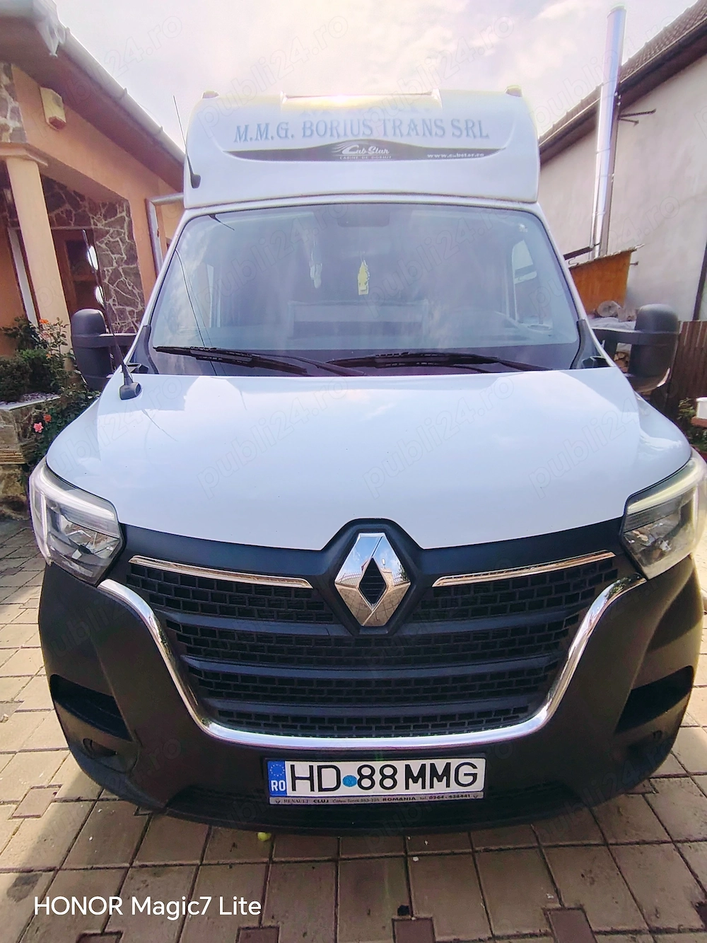 Vând Renault Master 2021
