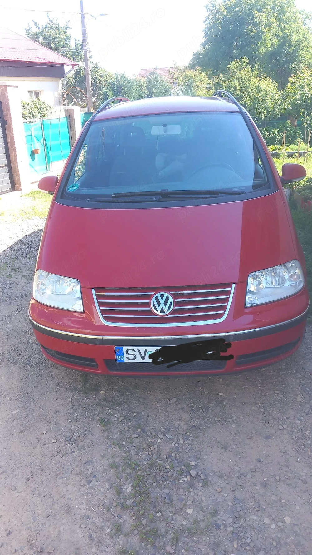 Vând Volkswagen Sharan 