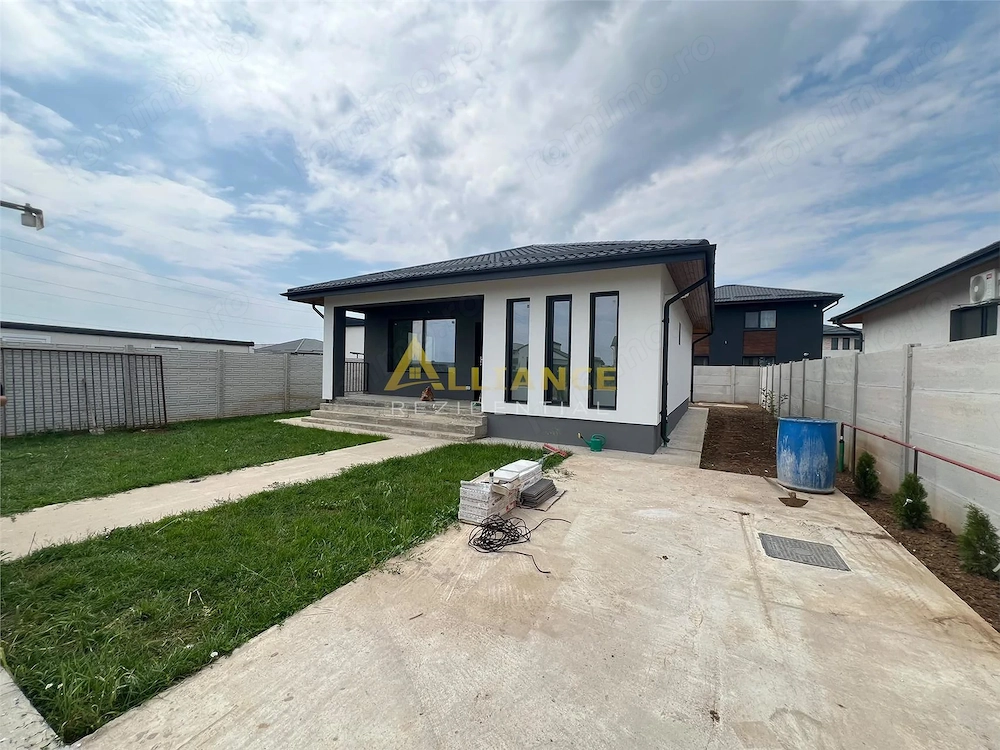 CASA PARTER-3 CAMERE-TEREN 350 MP