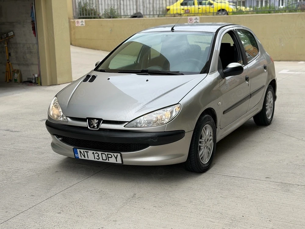 Peugeote 206 Motor 1.4 HDI Motorină  Fabricație 2006 Cutie Manuală 5+1 Trepte Consum Mic Fiscal Pe L