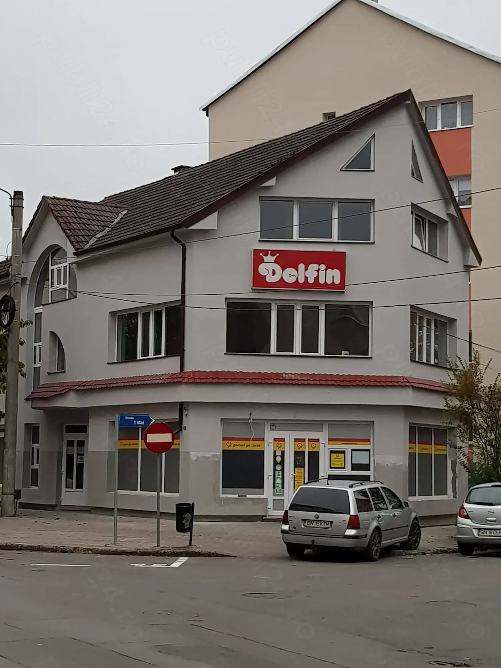 spatiu comercial 100mp parter cladirea Delfin Bistrita