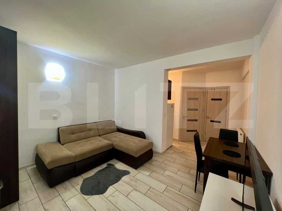 Garsoniera, 38 mp, AC si centrala proprie, parter, zona Centrala