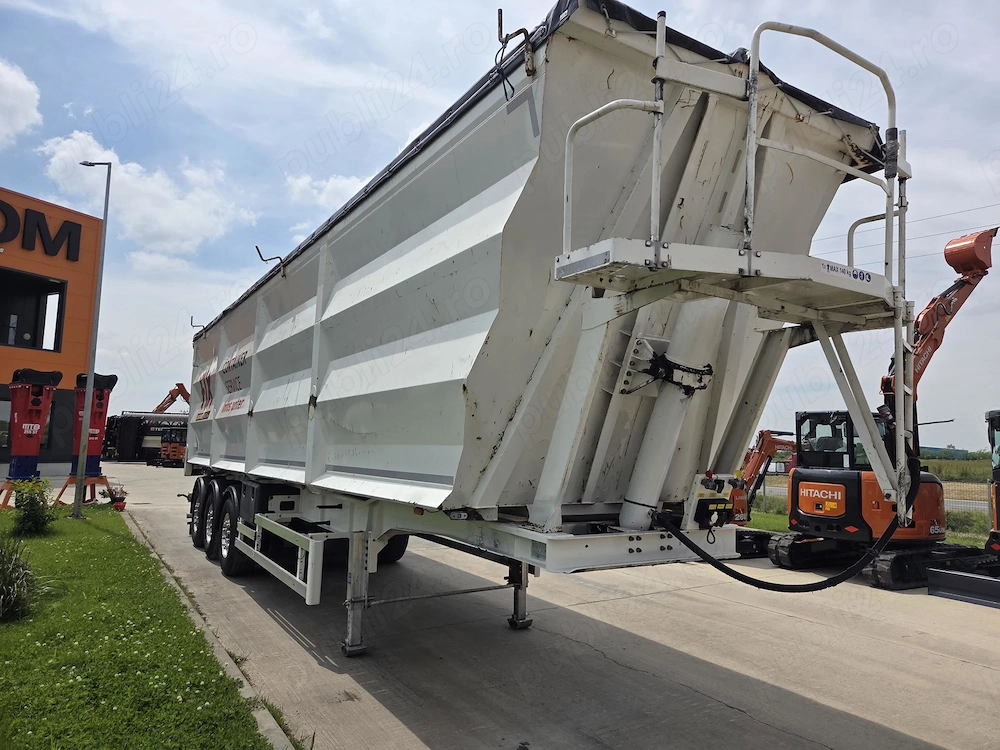 Stas-Semiremorca 68mc pt transport fier, 2018, Stare f buna, Carte identitate RAR-35900Eur+Tva