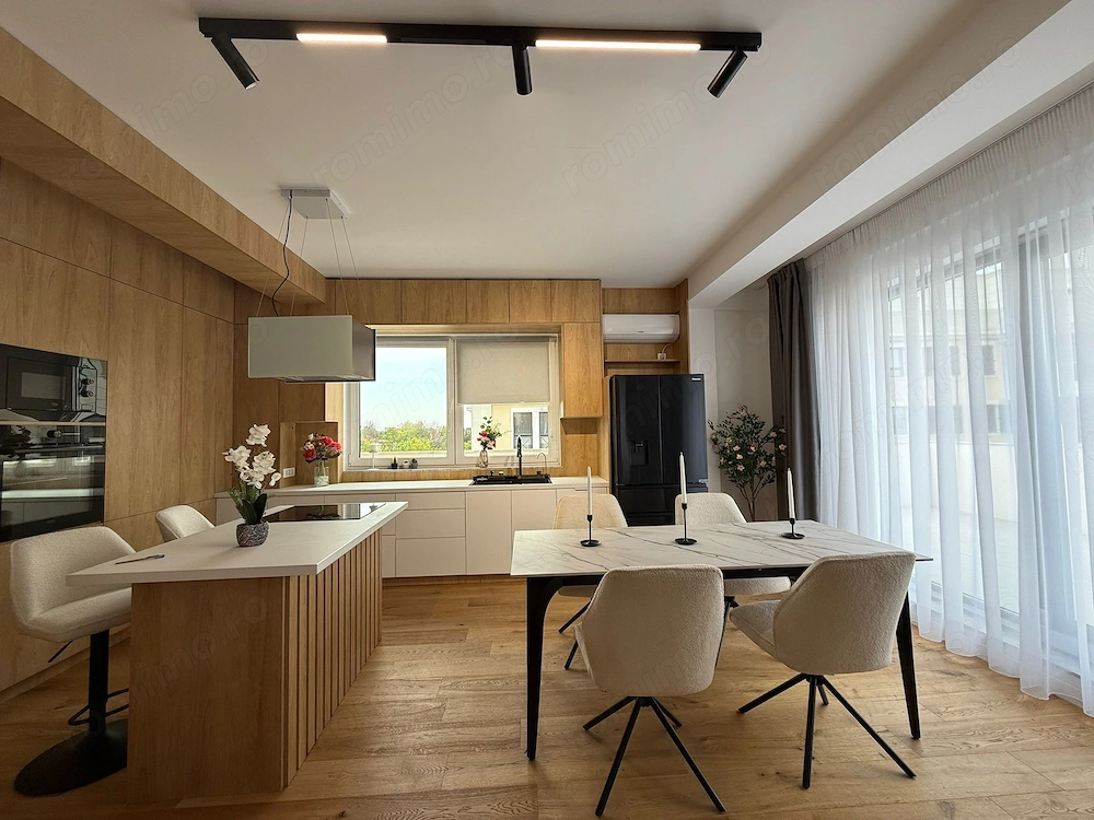 Luxury Duplex with Stunning Sunset Views *** Iancu Nicolae