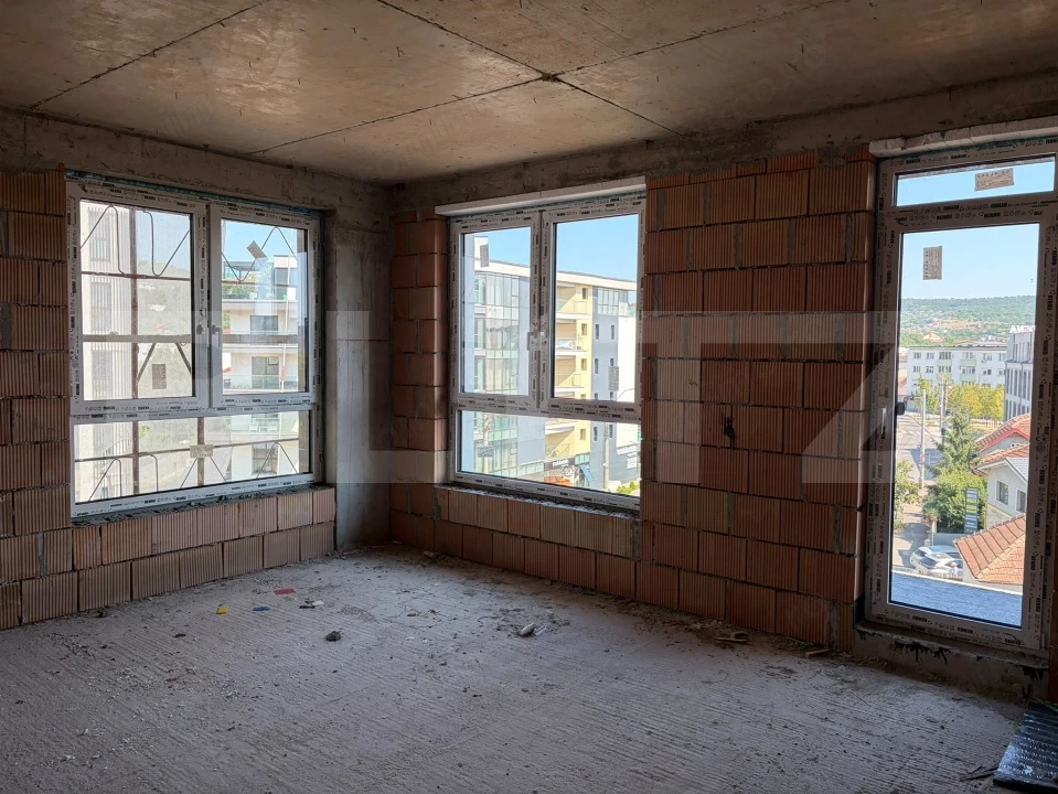 Apartament 3 camere, 2 Bai, Decomandat, 80 mp, Imobil Nou, Zona Rivus