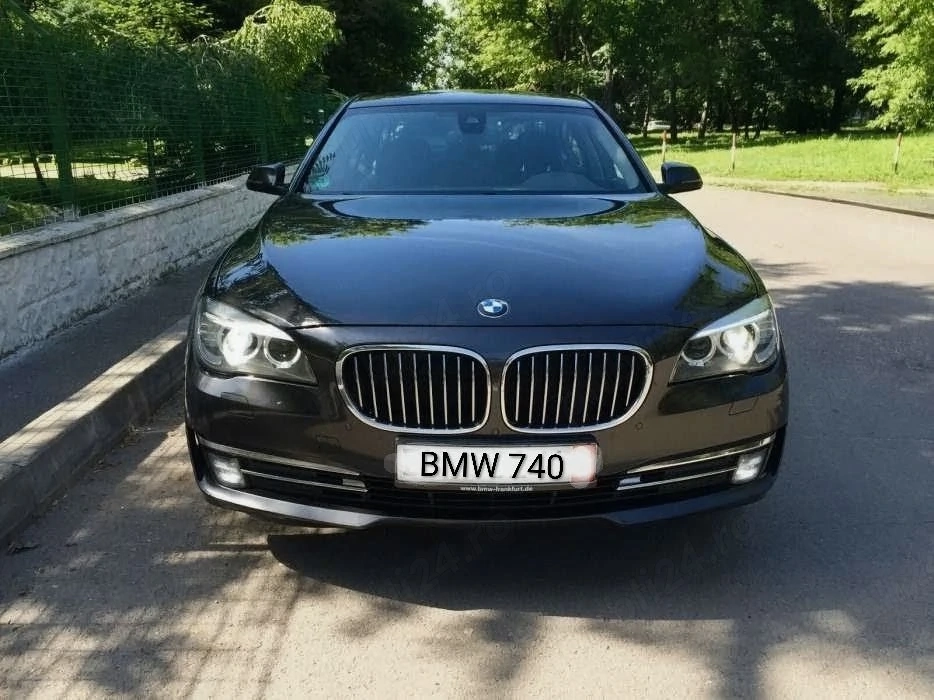 BMW 740d 2013  Facelift 